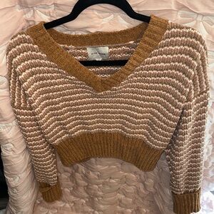 Pink Rose V-Neck Sweater - Tan and Cream